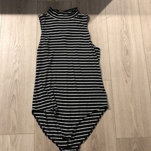 Pagie Denim 'Makenna' Mock Neck Bodysuit Size M